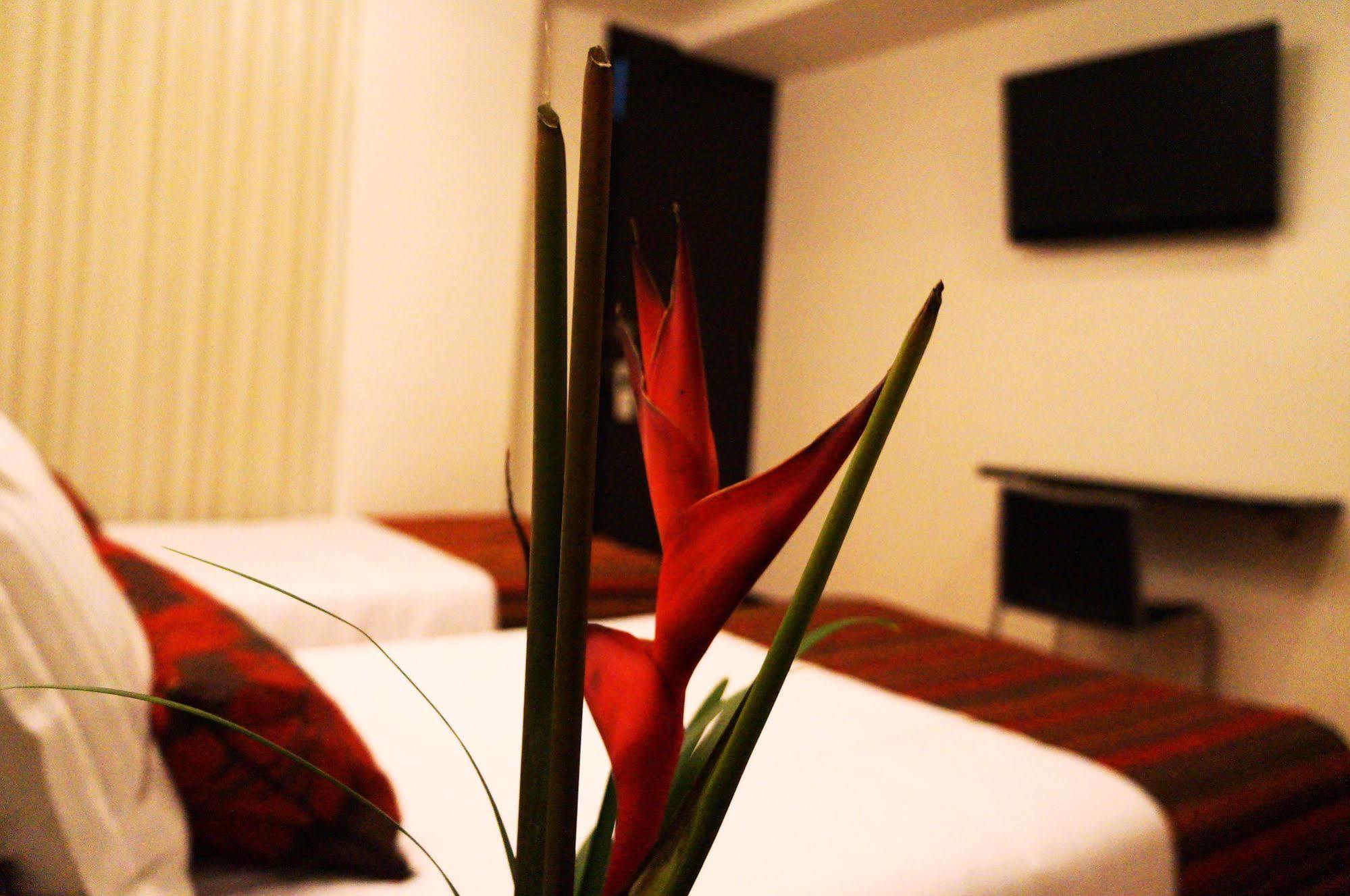 Hotel Airport Travel Bogota Buitenkant foto