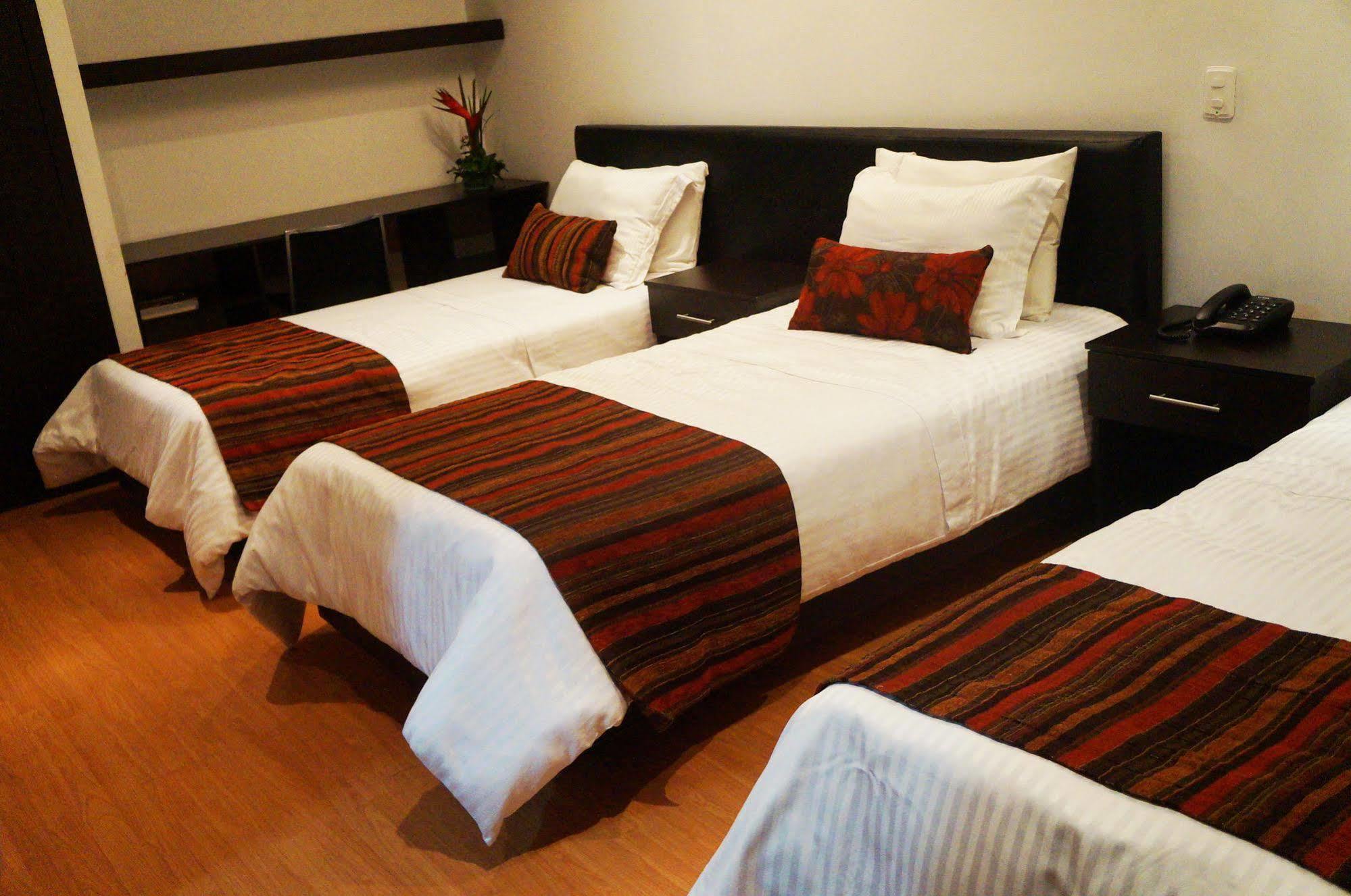 Hotel Airport Travel Bogota Buitenkant foto